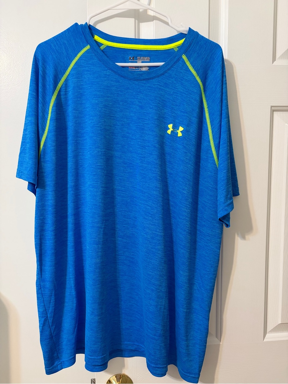 Under Armour HeatGear Men's 2XL Blue Yellow Solid Short Sleeve Crew Neck T-Shirt